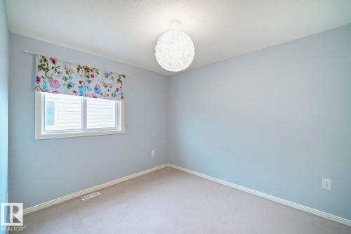 20432 48 Avenue, Edmonton, AB - Indoor Photo Showing Other Room