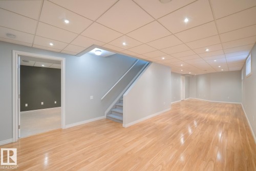 20432 48 Avenue, Edmonton, AB - Indoor Photo Showing Other Room