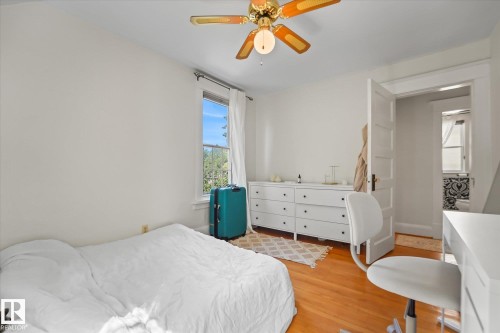 10838 126 Street, Edmonton, AB - Indoor Photo Showing Bedroom