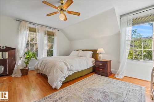 10838 126 Street, Edmonton, AB - Indoor Photo Showing Bedroom