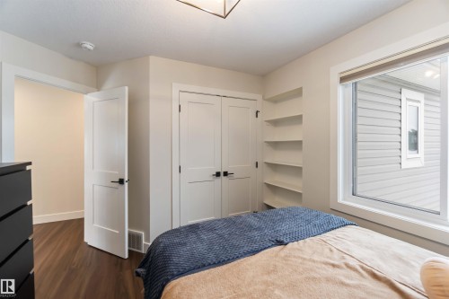 53 Deer Meadow Crescent, Fort Saskatchewan, AB - Indoor Photo Showing Bedroom