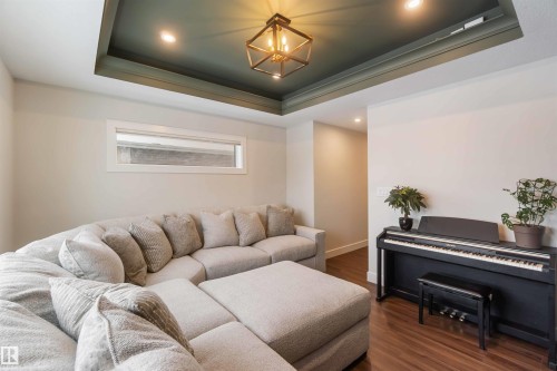 53 Deer Meadow Crescent, Fort Saskatchewan, AB - Indoor Photo Showing Living Room