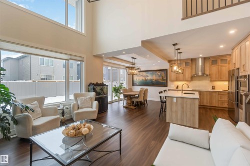 53 Deer Meadow Crescent, Fort Saskatchewan, AB - Indoor Photo Showing Living Room
