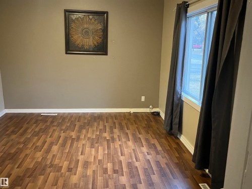 5102 53 Street, Daysland, AB - Indoor Photo Showing Other Room