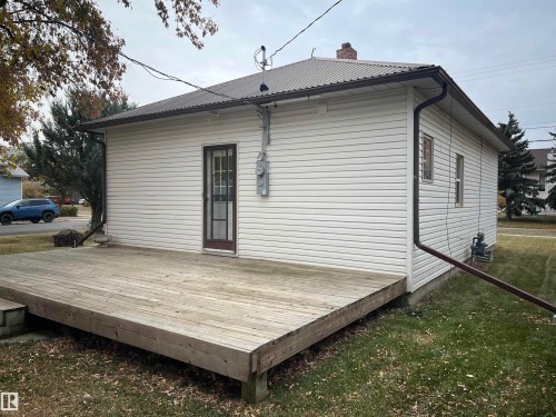 5102 53 Street, Daysland, AB - Outdoor With Exterior