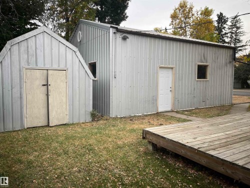 5102 53 Street, Daysland, AB - Outdoor