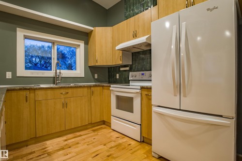 10903 132 Street, Edmonton, AB - Indoor Photo Showing Kitchen