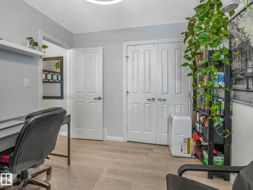 540 59 Street Sw, Edmonton, AB - Indoor