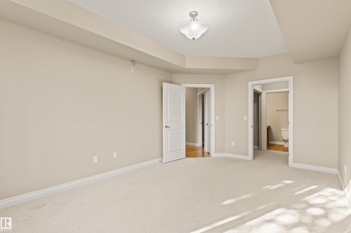 112 12408 15 Avenue, Edmonton, AB - Indoor Photo Showing Other Room