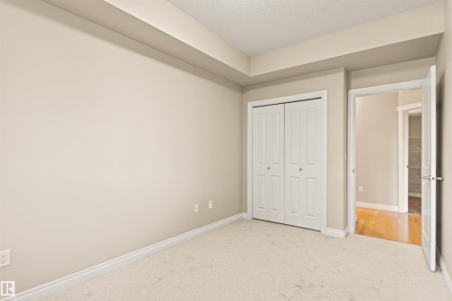112 12408 15 Avenue, Edmonton, AB - Indoor Photo Showing Other Room