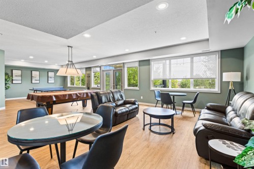 112 12408 15 Avenue, Edmonton, AB - Indoor