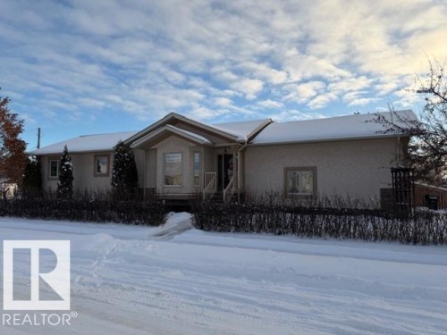 5125 48 Street, Barrhead, AB - Outdoor