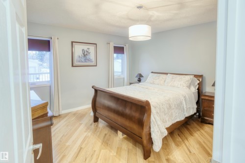 5125 48 Street, Barrhead, AB - Indoor Photo Showing Bedroom