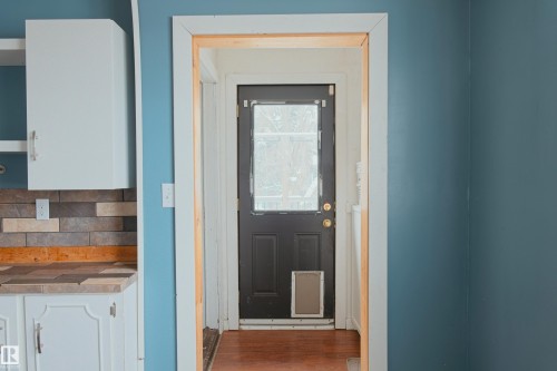 4503 53 Avenue, Barrhead, AB - Indoor Photo Showing Other Room