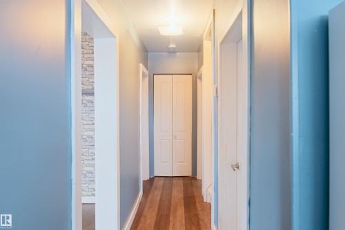 4503 53 Avenue, Barrhead, AB - Indoor