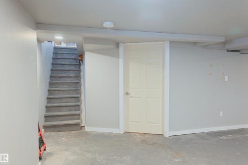 4503 53 Avenue, Barrhead, AB - Indoor Photo Showing Other Room