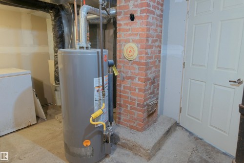 4503 53 Avenue, Barrhead, AB - Indoor Photo Showing Basement