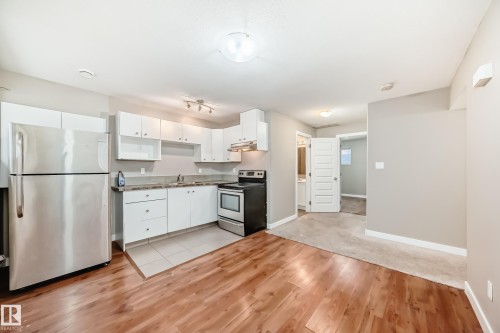 12910 128 Street, Edmonton, AB - Indoor Photo Showing Kitchen