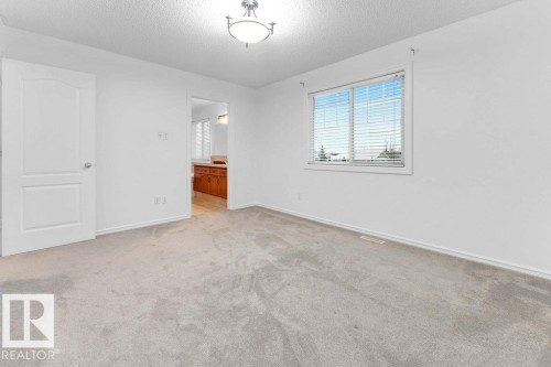8723 178 Avenue Nw, Edmonton, AB - Indoor Photo Showing Other Room