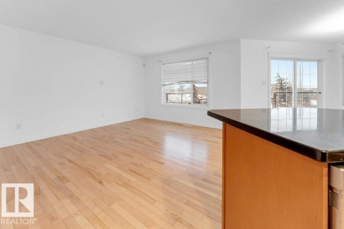 8723 178 Avenue Nw, Edmonton, AB - Indoor Photo Showing Other Room