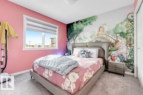 2326 Wonnacott Crescent, Edmonton, AB - Indoor Photo Showing Bedroom