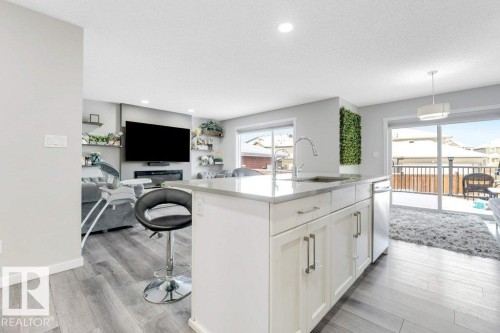 2326 Wonnacott Crescent, Edmonton, AB - Indoor