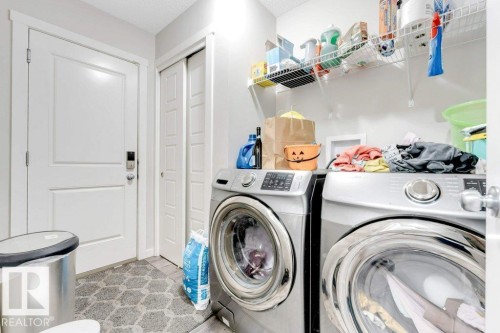 2326 Wonnacott Crescent, Edmonton, AB - Indoor Photo Showing Laundry Room