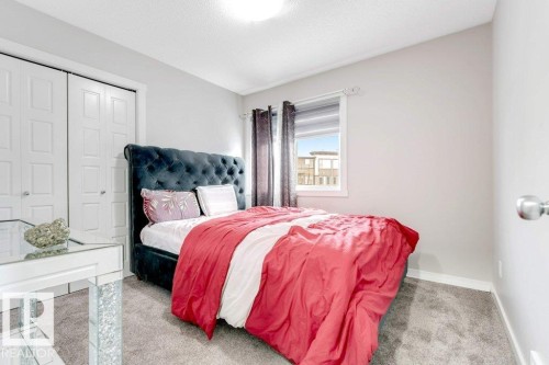 2326 Wonnacott Crescent, Edmonton, AB - Indoor Photo Showing Bedroom