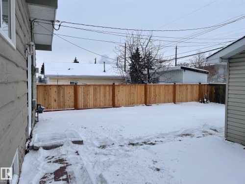 8407 52 Street, Edmonton, AB - Outdoor