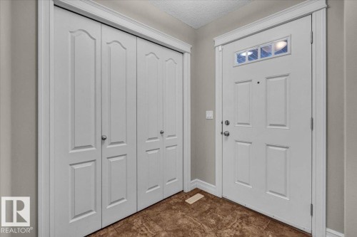 Edmonton, AB - Indoor Photo Showing Other Room