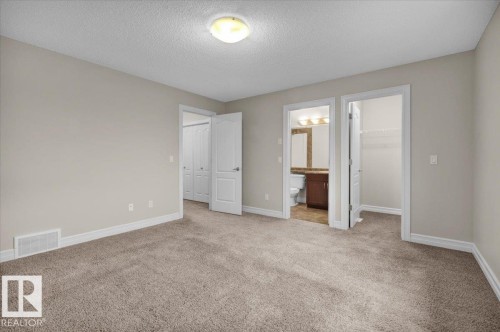 Edmonton, AB - Indoor Photo Showing Other Room