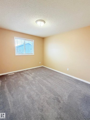 1711 37A Avenue, Edmonton, AB - Indoor Photo Showing Other Room