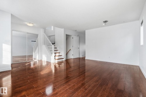 1873 Towne Centre Boulevard, Edmonton, AB - Indoor Photo Showing Other Room