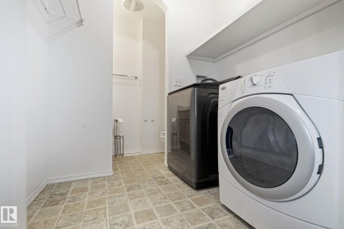 1873 Towne Centre Boulevard, Edmonton, AB - Indoor Photo Showing Laundry Room