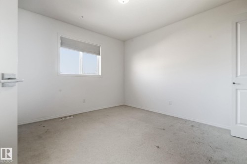 1873 Towne Centre Boulevard, Edmonton, AB - Indoor Photo Showing Other Room