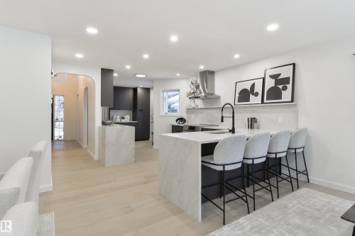 129 Ironwood Place, Edmonton, AB - Indoor