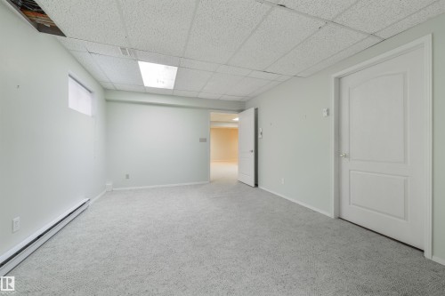 129 Ironwood Place, Edmonton, AB - Indoor