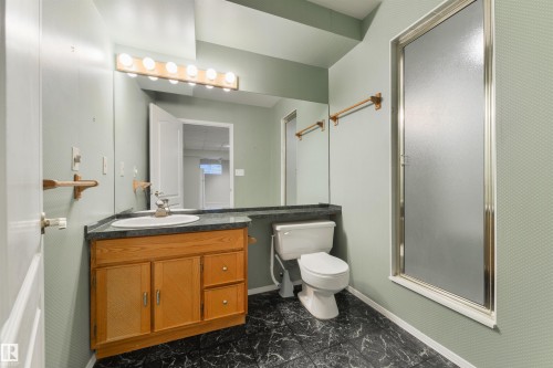 129 Ironwood Place, Edmonton, AB - Indoor Photo Showing Bathroom