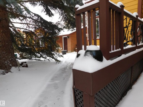 5704 144 Street, Edmonton, AB - Outdoor