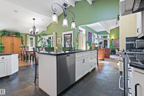 5704 144 Street, Edmonton, AB - Indoor Photo Showing Other Room