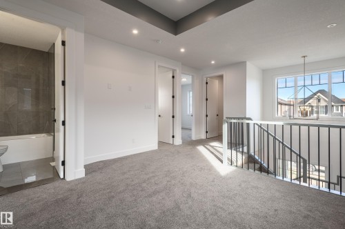 6229 Hampton Gray Avenue, Edmonton, AB - Indoor Photo Showing Other Room