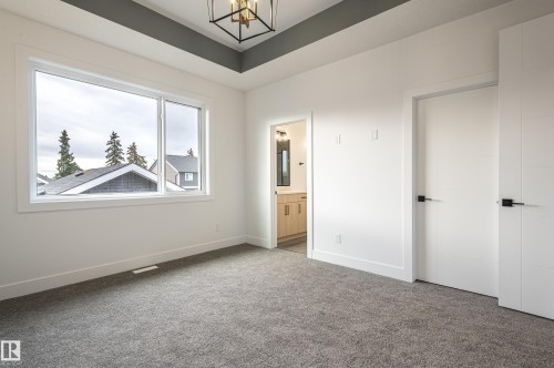 6229 Hampton Gray Avenue, Edmonton, AB - Indoor Photo Showing Other Room