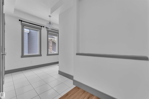 3608 Parker Close, Edmonton, AB - Indoor Photo Showing Other Room