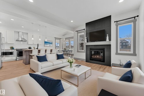 3608 Parker Close, Edmonton, AB - Indoor Photo Showing Living Room With Fireplace