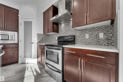 1315 20 Street, Edmonton, AB - Indoor Photo Showing Kitchen