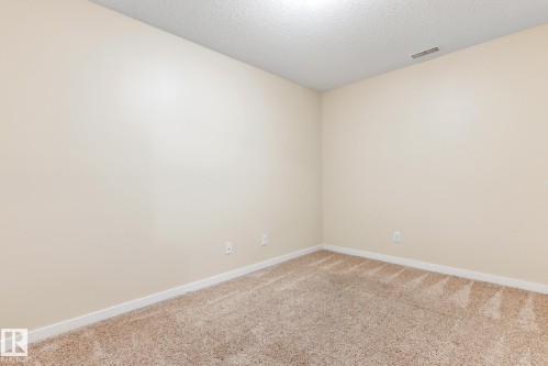 223 4312 139 Avenue, Edmonton, AB - Indoor Photo Showing Other Room