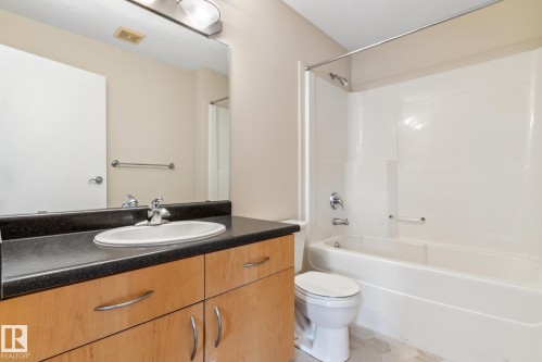 223 4312 139 Avenue, Edmonton, AB - Indoor Photo Showing Bathroom