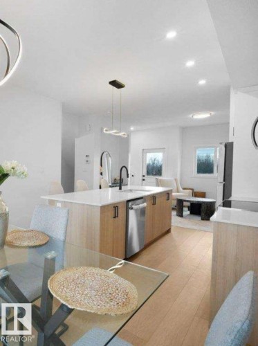 49 18120 28 Avenue, Edmonton, AB - Indoor