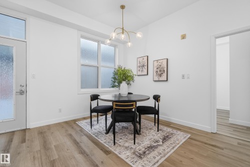 421 10147 112 Street, Edmonton, AB - Indoor Photo Showing Dining Room