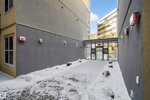 421 10147 112 Street, Edmonton, AB - Outdoor With Exterior